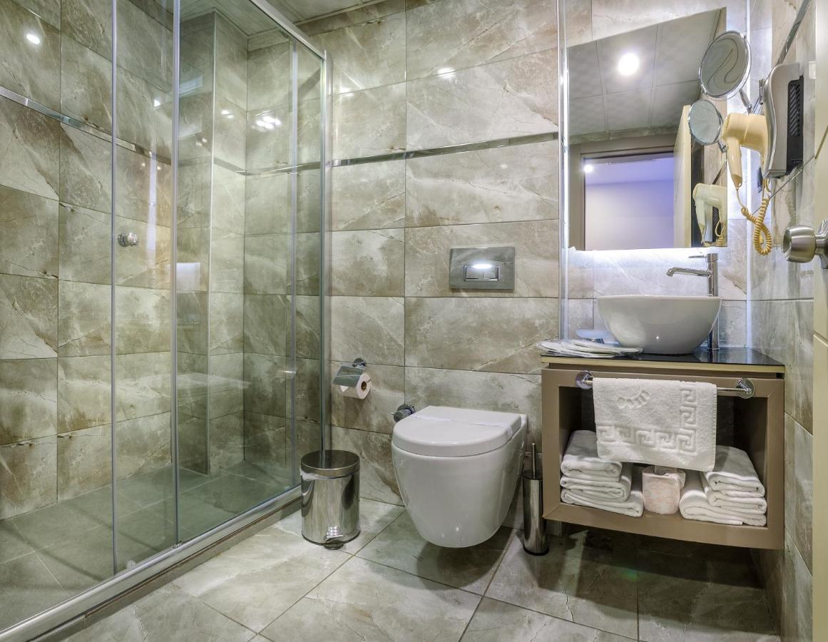 Hotel Bossuite Kadikoy Istanbul Exterior photo